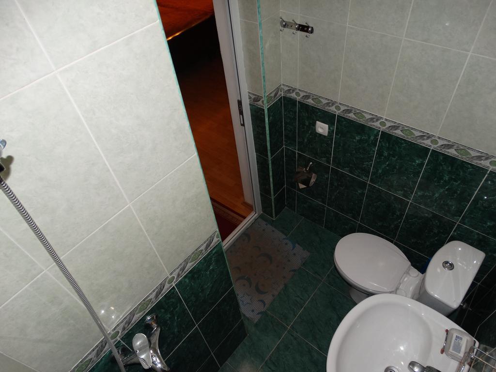 Hotel Sano Kutaisi Pokoj fotografie